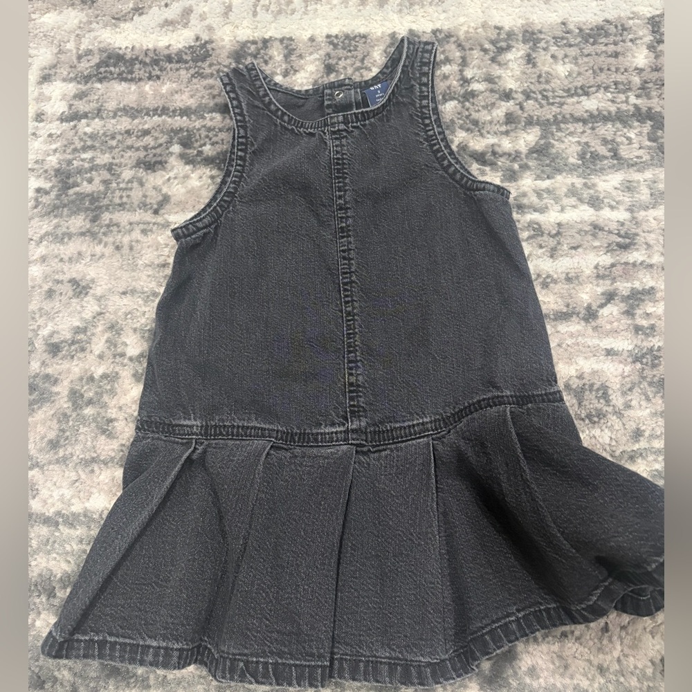 Gap black denim dress Size 3 years Preowned